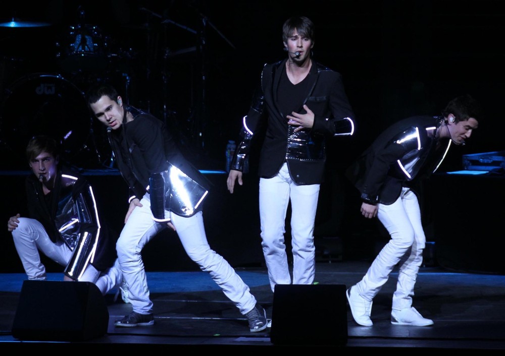 Big Time Rush;<br>102.7 KIIS FM's Jingle Ball 2011 - Show