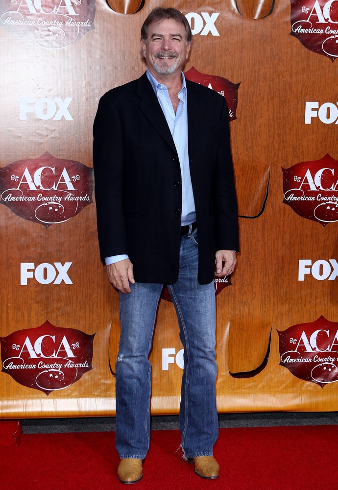 Bill Engvall;<br>2011 American Country Awards - Arrivals