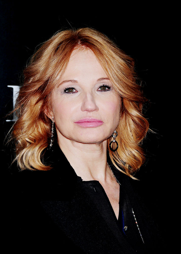 Ellen Barkin Picture 9 - New York Premiere of 'Black Swan' - Arrivals