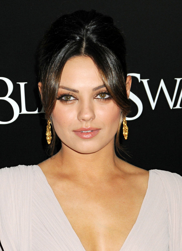Mila Kunis;<br>New York Premiere of 'Black Swan' - Arrivals