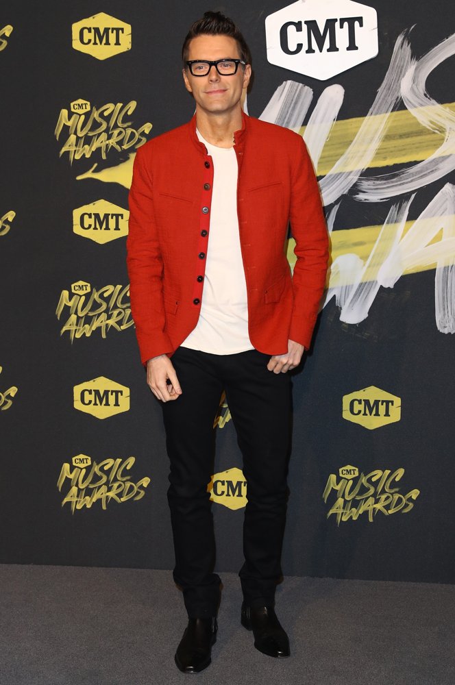2018 CMT Music Awards - Arrivals