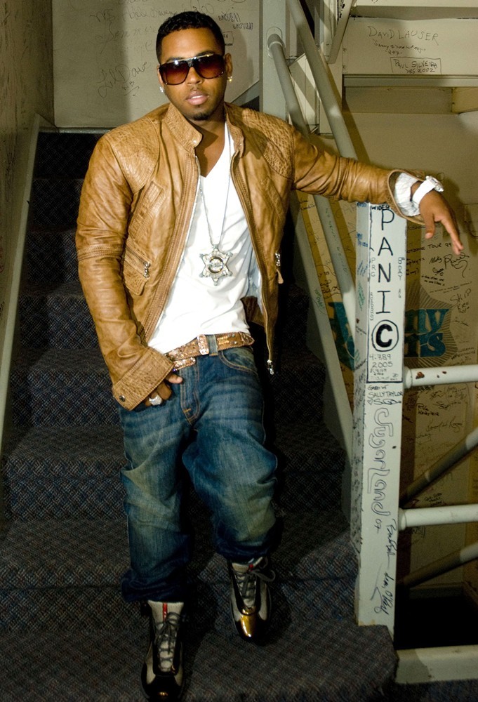Bobby V;<br>Backstage at The Chicago Theatre