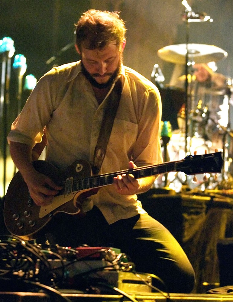 Bon Iver Perform A Headlining Gig