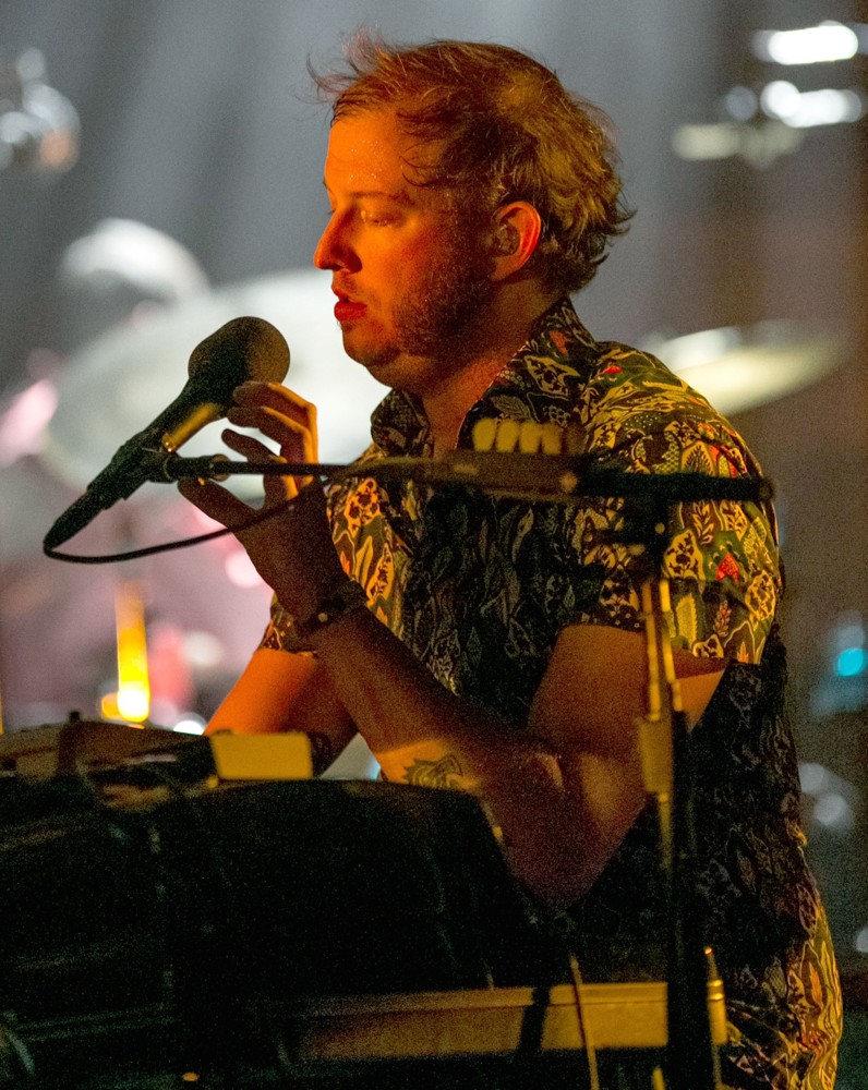 Bon Iver;<br>Bon Iver Performing Live