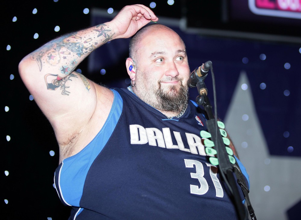 Chris Burney;Bowling For Soup;<br>Bowling For Soup Perform Live for The Fifth Anniversary Celebration