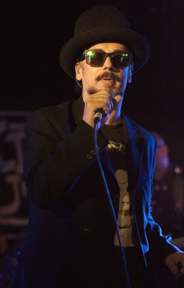 Boy George;<br>Boy George Performing Live