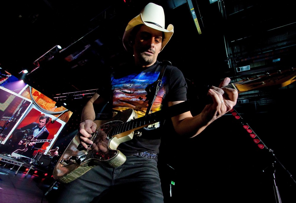 Brad Paisley;<br>Brad Paisley Performing