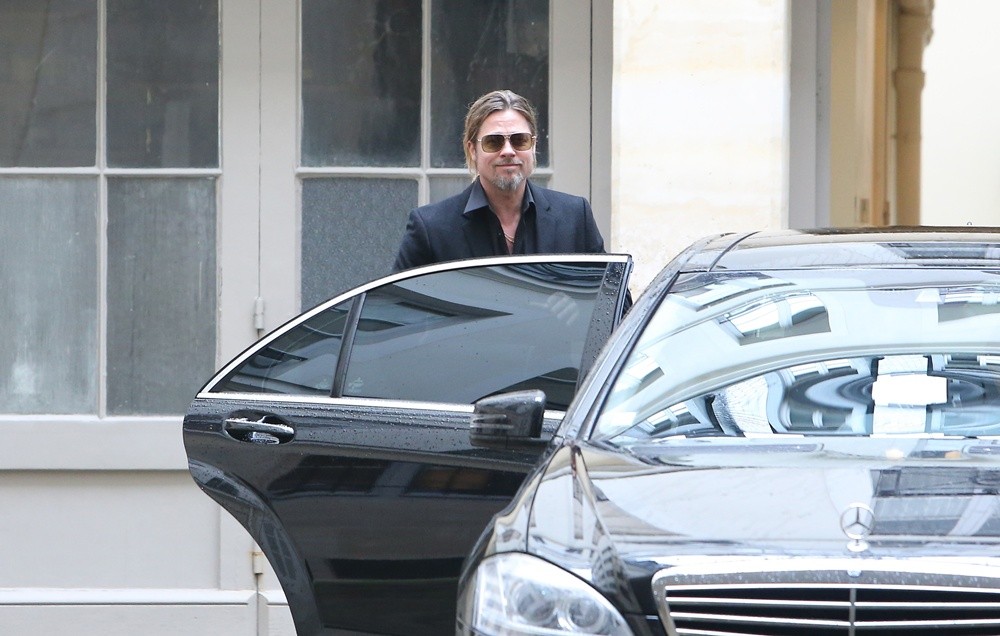 Brad Pitt Is Seen After Shopping in Paris
