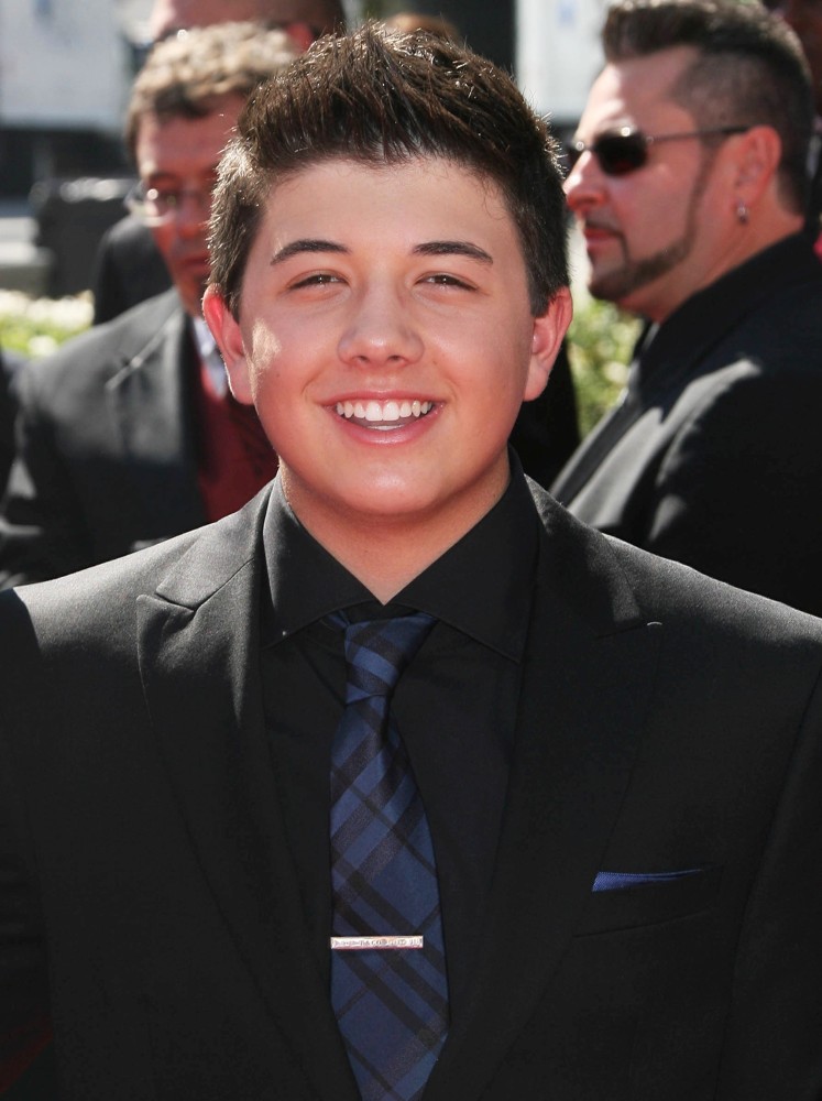 Bradley Steven Perry Picture 1 - 2013 Primetime Creative Arts Emmy ...