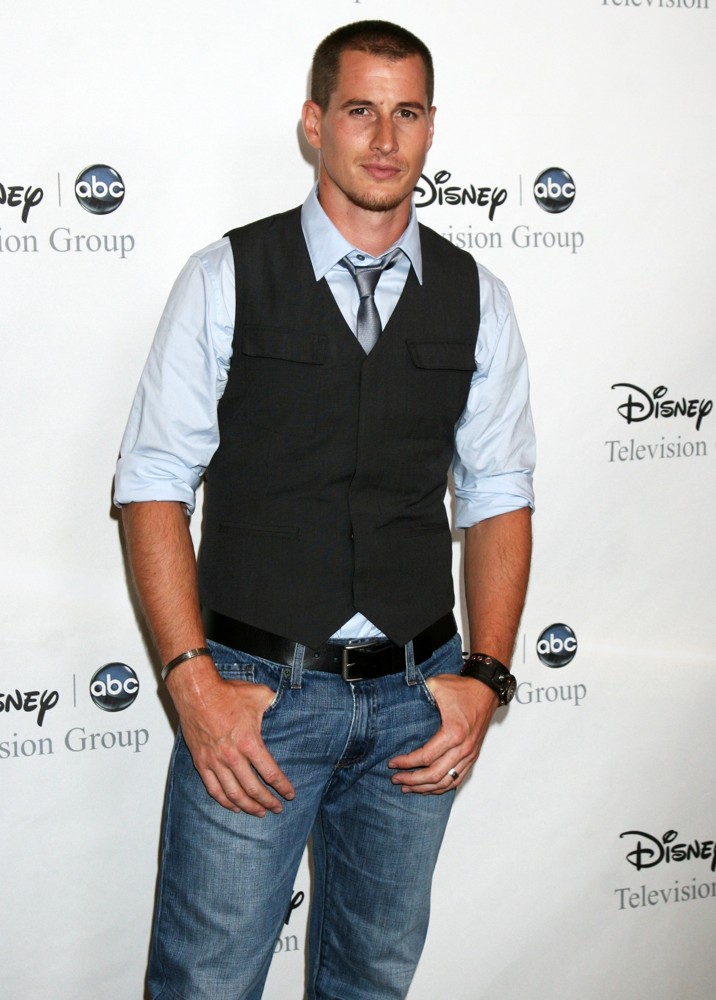 Brendan Fehr Picture 10 - &ldquo;The X-Files - I Want to Believe&rdquo; Hollywood