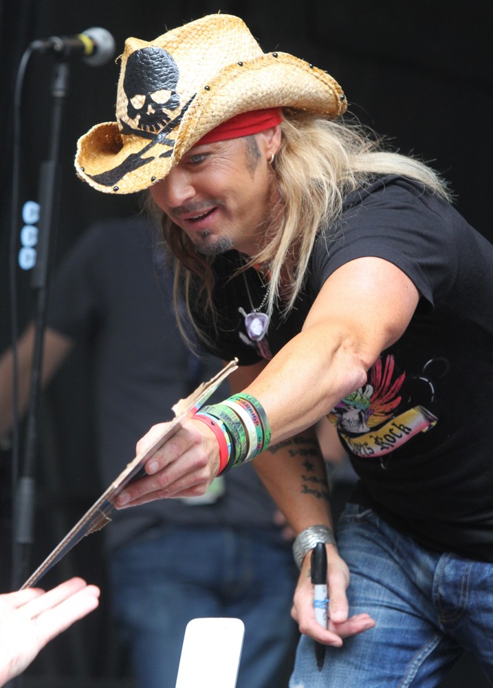 Brett Michaels Performs Live on Fox and Friends