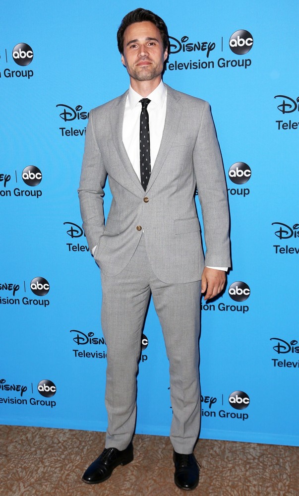 Brett Dalton Pictures - Gallery 2 with High Quality Photos