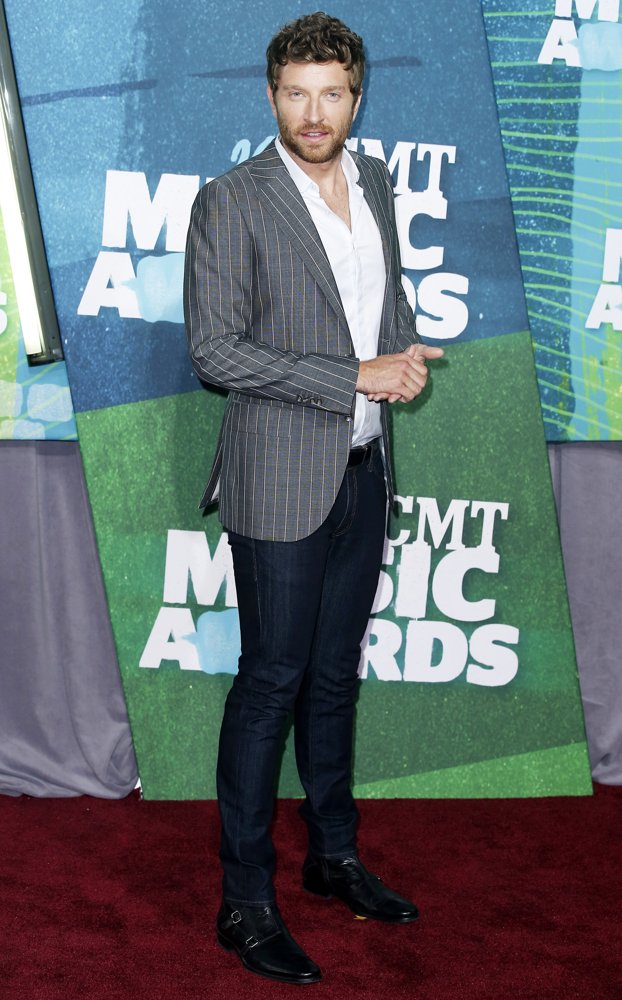 Brett Eldredge;<br>2015 CMT Music Awards - Arrivals