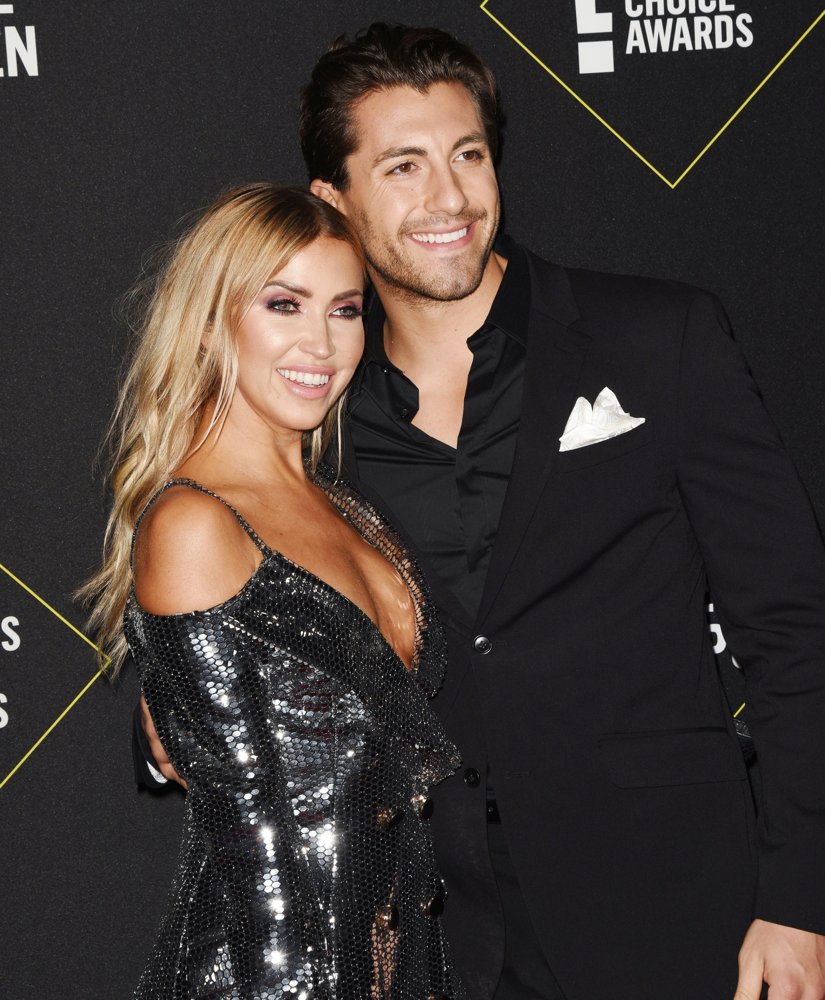 E! People's Choice Awards 2019 - Arrivals