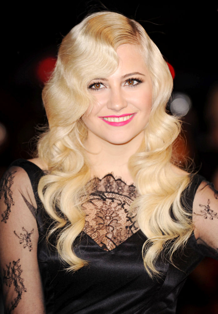 Pixie Lott;<br>The BRIT Awards 2010 - 30th Anniversary - Arrivals