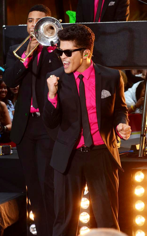 Bruno Mars Performing Live as Part of The Today Show Concert Series