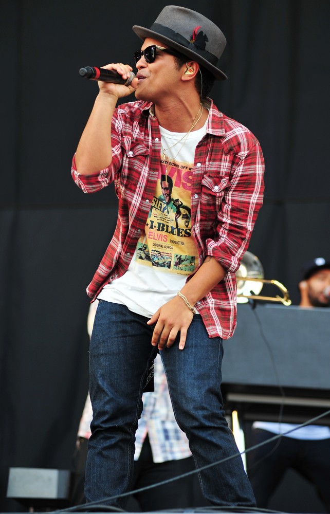 Bruno Mars;<br>V Festival - Day Two