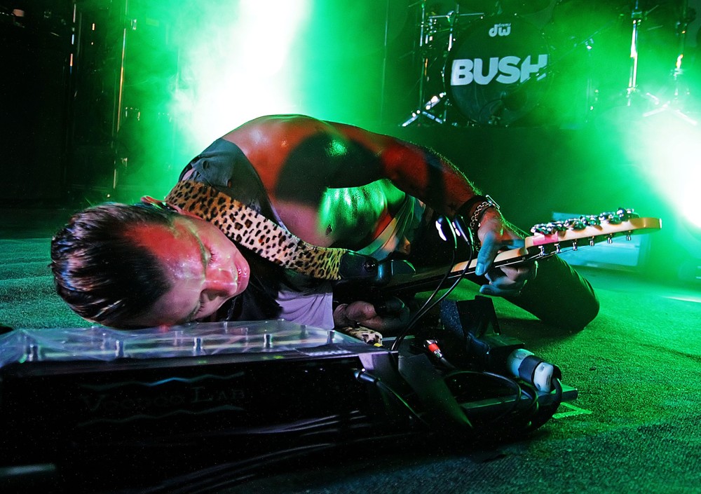 Gavin Rossdale;Bush;<br>Bush Performing on Stage
