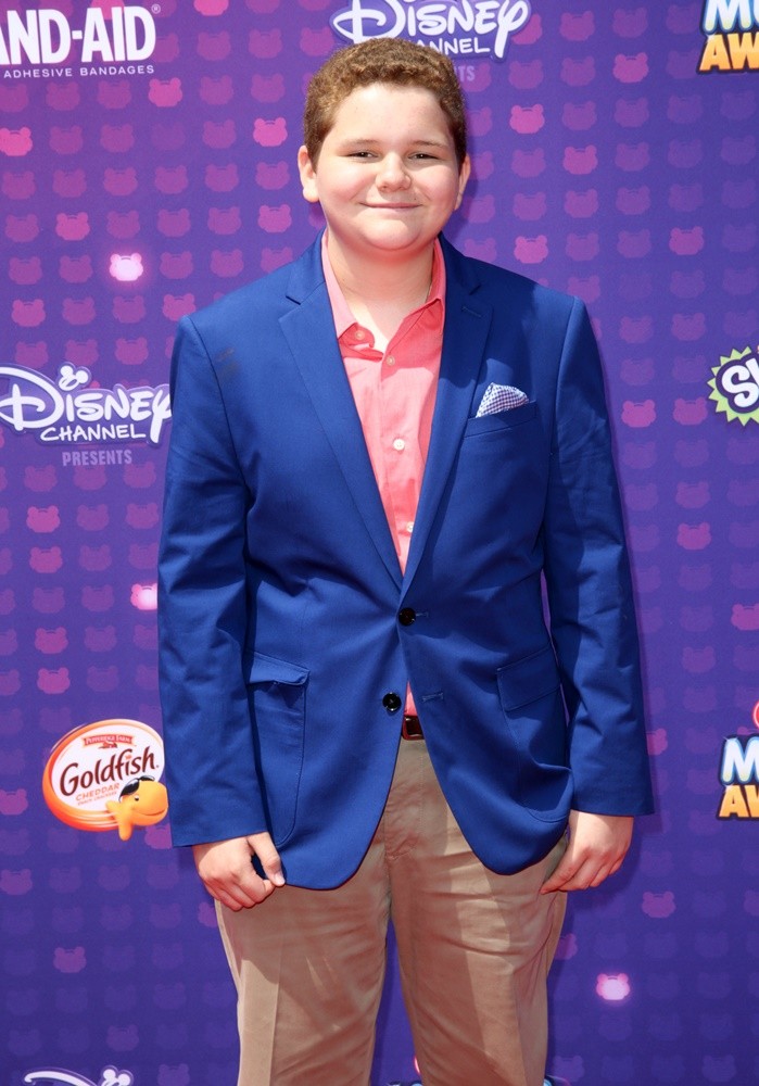 Cade Sutton;<br>2016 Radio Disney Music Awards - Arrivals