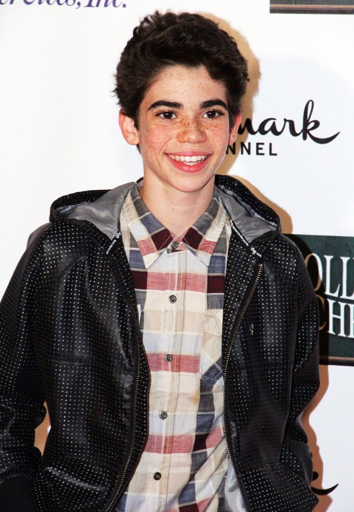 Cameron Boyce Picture 12 - 2012 Hollywood Christmas Parade Benefiting ...
