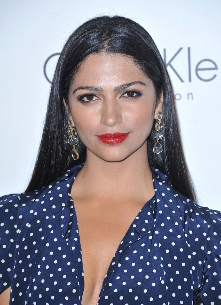 ELLE's 18th Annual Women in Hollywood Tribute - Red Carpet