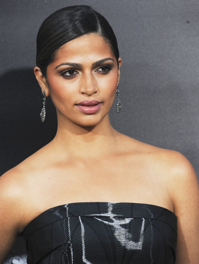 Camila Alves;<br>Premiere of Paramount Pictures' Interstellar - Arrivals