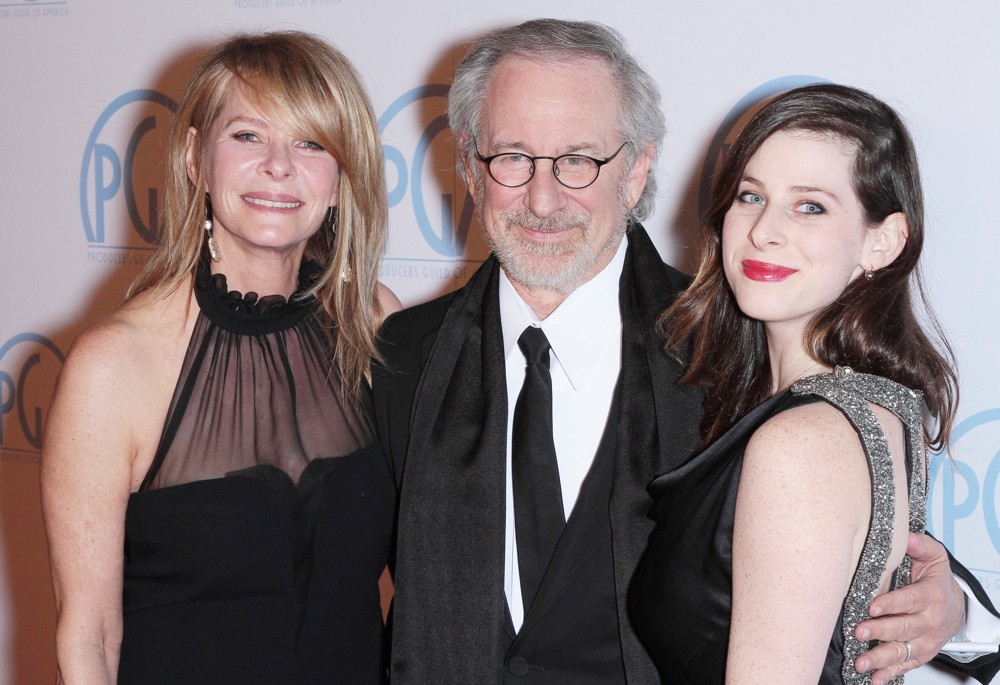 Kate Capshaw;Steven Spielberg;Sasha Spielberg;<br>The 23rd Annual Producers Guild Awards - Arrivals