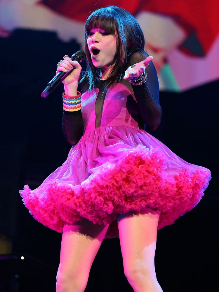 Carly Rae Jepsen Picture 203 - Carly Rae Jepsen Performing Live at The