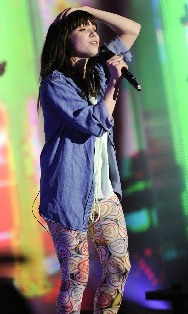 Carly Rae Jepsen;<br>Carly Rae Jepsen Performs Song Call Me Maybe During The Rehearsal for MMVA 2012