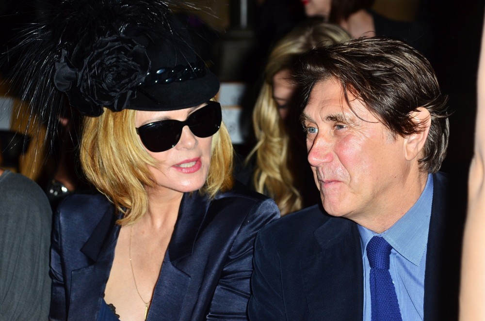 Kim Cattrall;Bryan Ferry;<br>London Fashion Week Spring-Summer 2013 - Philip Treacy - Front Row