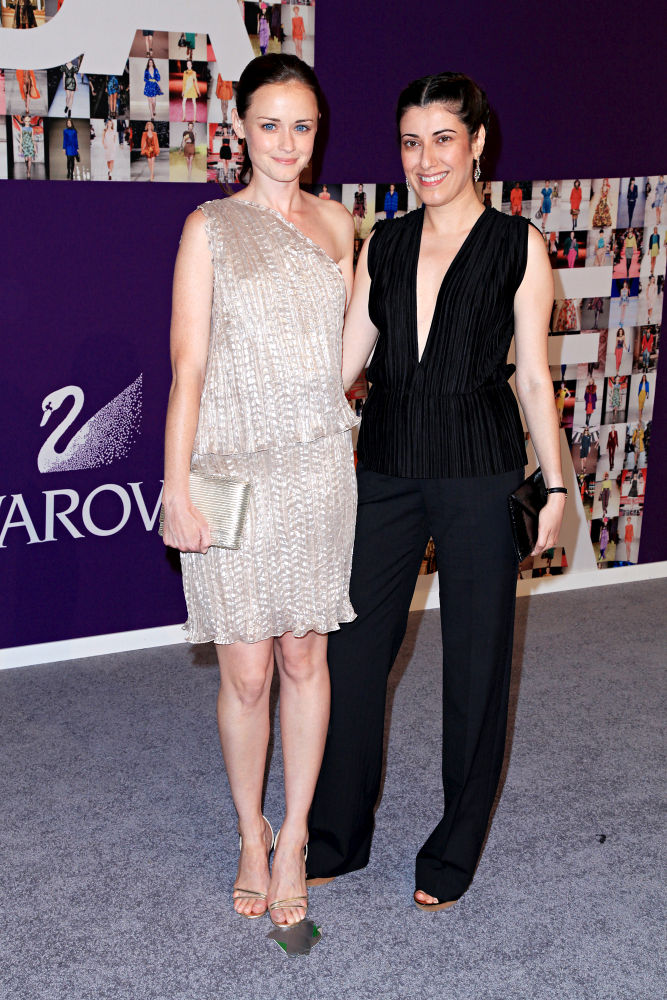 Alexis Bledel;<br>2010 CFDA Fashion Awards - Arrivals
