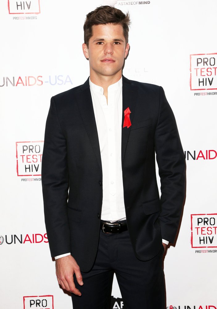 Inaugural World AIDS Day Benefit Presented by UnAIDS - USA and Africa Rising - Arrivals