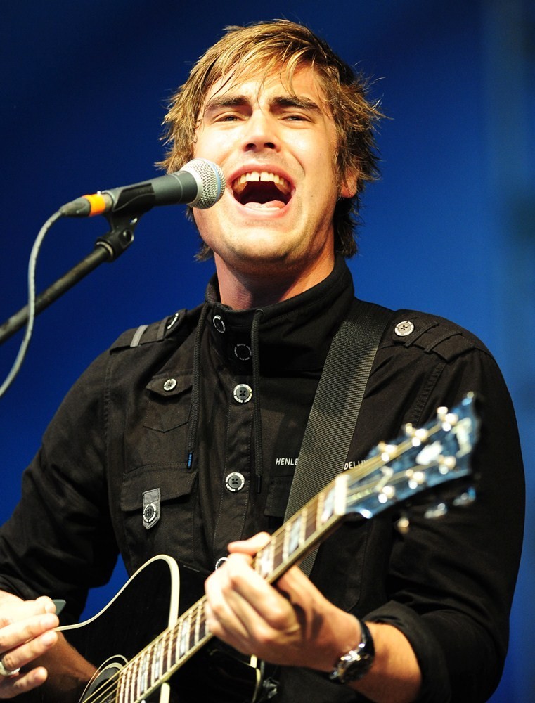 Charlie Simpson;<br>V Festival - Day Two