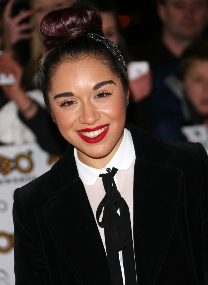 Chelcee;<br>The MOBO Awards 2012 - Arrivals