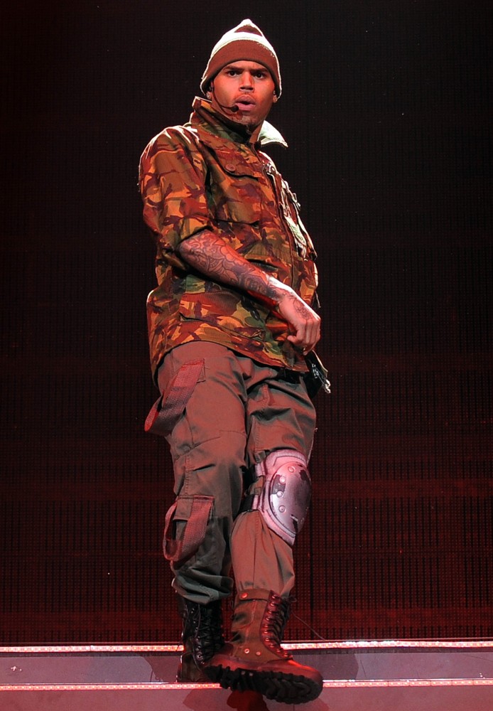 Chris Brown;<br>Chris Brown Performing Live During His F.A.M.E. Tour