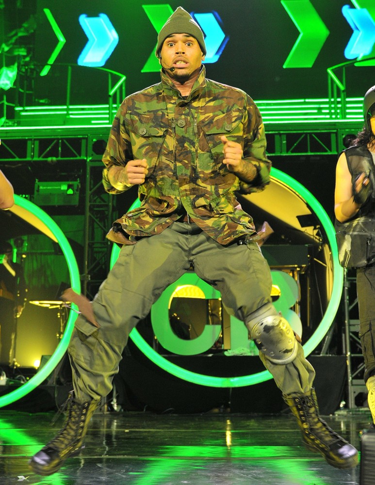 Chris Brown;<br>Chris Brown Performing Live During His F.A.M.E. Tour