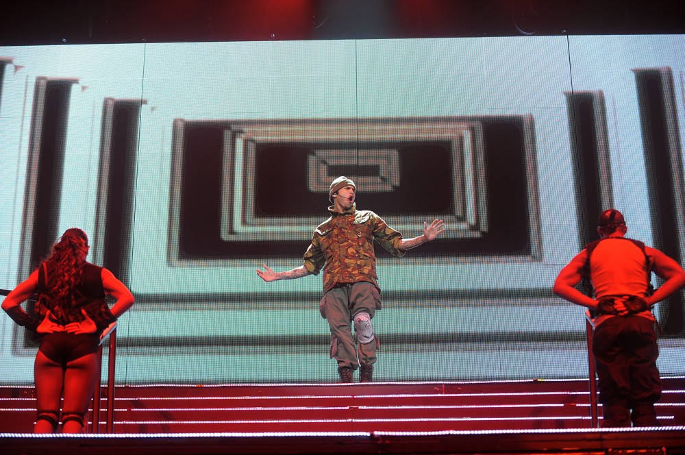 Chris Brown;<br>Chris Brown Performing Live During His F.A.M.E. Tour