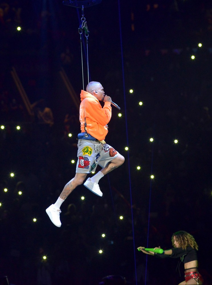 chris-brown-pictures-latest-news-videos