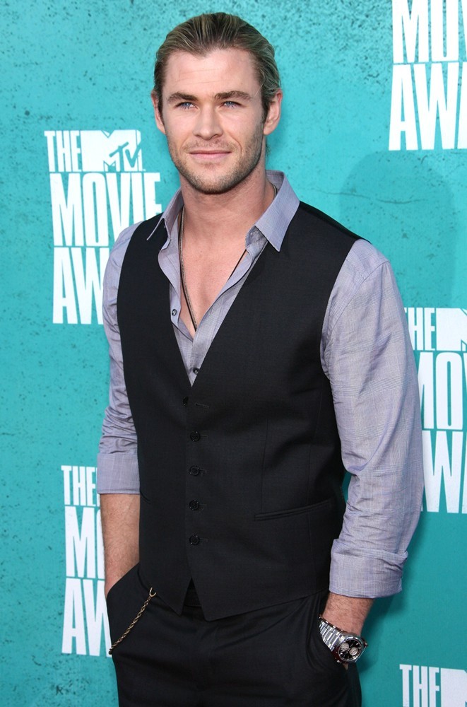 Chris Hemsworth;<br>2012 MTV Movie Awards - Arrivals
