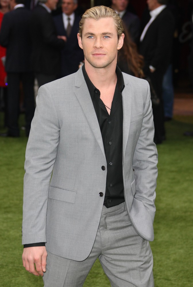 Chris Hemsworth;<br>World Premiere of Snow White and the Huntsman - Arrivals