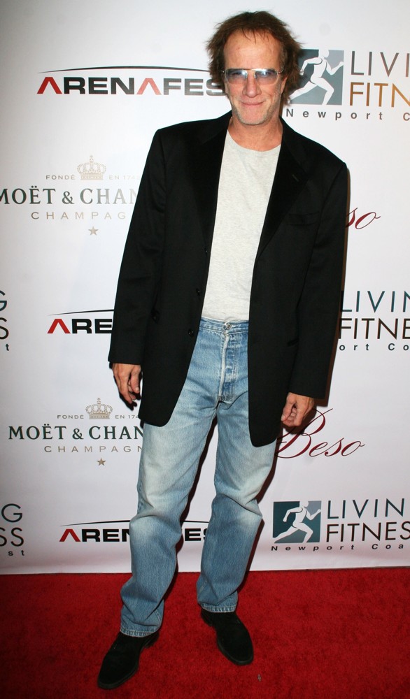 Christopher Lambert;<br>Beso New Year's Eve Party Hosted by Eva Logoria