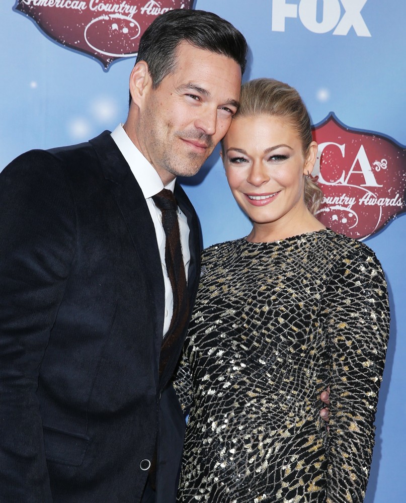 Eddie Cibrian;LeAnn Rimes;<br>2013 American Country Awards - Arrivals