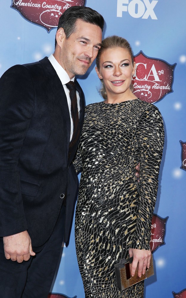 Eddie Cibrian;LeAnn Rimes;<br>2013 American Country Awards - Arrivals