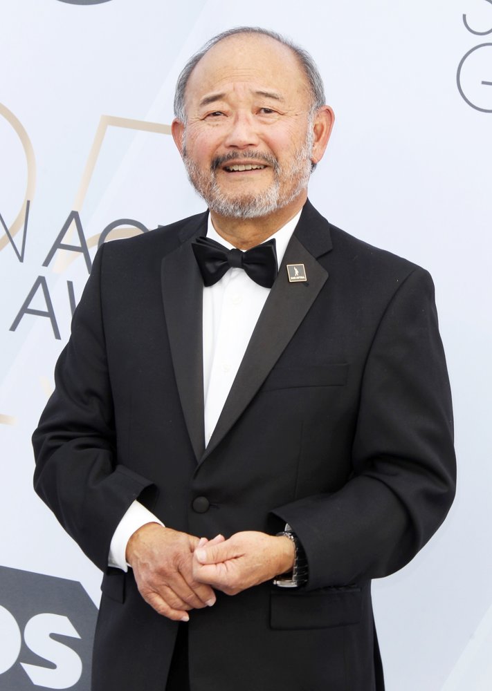 Clyde Kusatsu;<br>25th Annual Screen Actors Guild Awards - Arrivals
