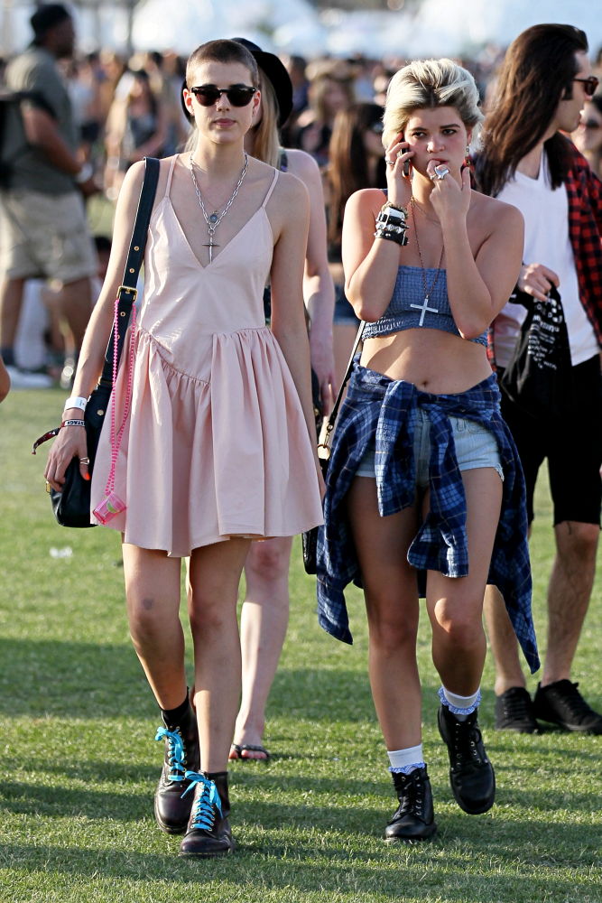 Agyness Deyn;Pixie Geldof;<br>The 2010 Coachella Valley Music and Arts Festival - Day 1