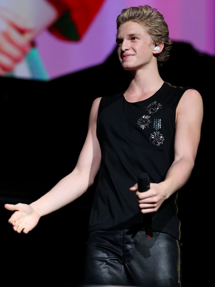 Cody Simpson;<br>Cody Simpson Performing Live at The Grand Garden Arena