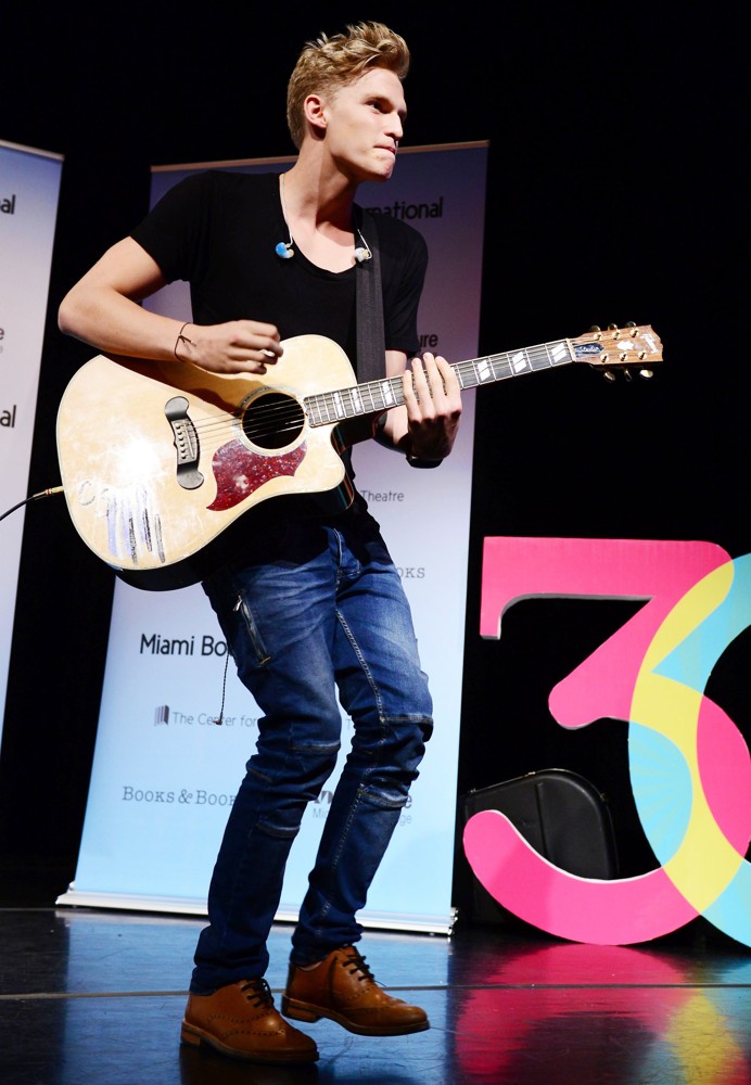 Cody Simpson Performs, Greets Fans and Signs Copies of His Book