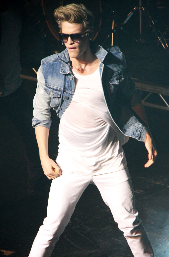 Cody Simpson;<br>Cody Simpson Performs as Part of His Welcome to Paradise Tour