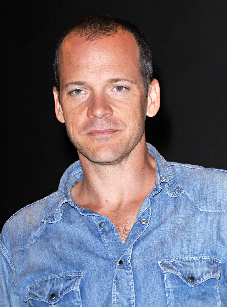 Peter Sarsgaard;<br>Comic-Con 2010 - Day 3 - 'Green Lantern' Press Conference