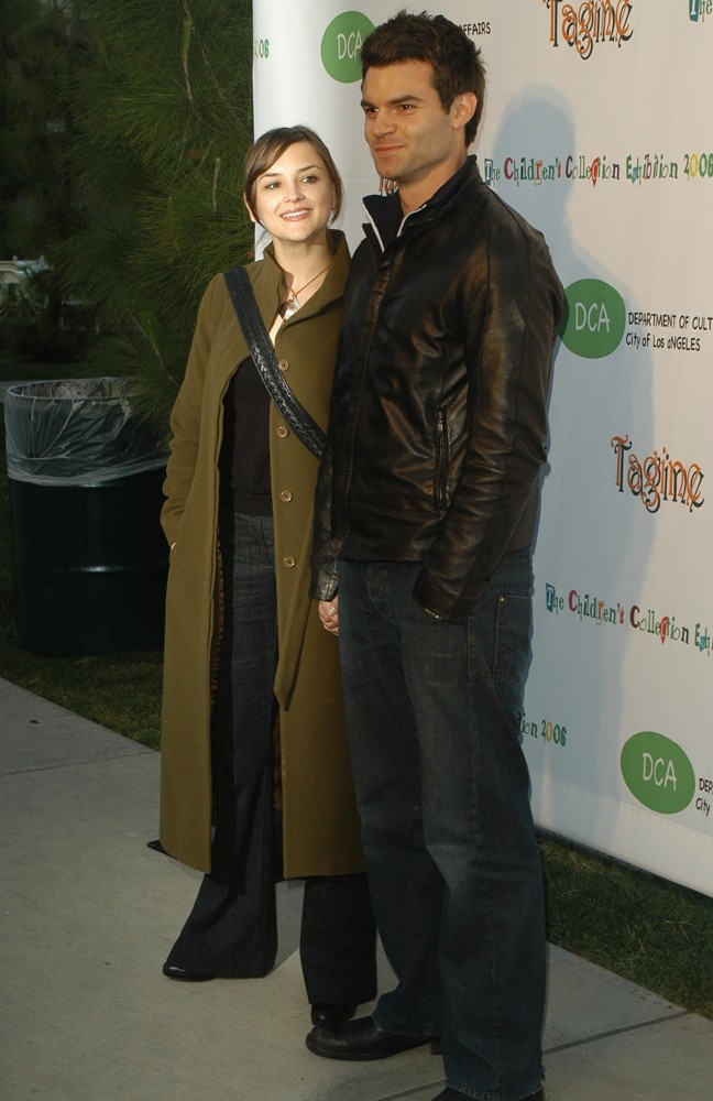 Rachael Leigh Cook;Daniel Gillies;<br>The Opening of The Children's Collection